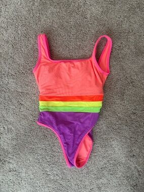 Lain Snow Ocean Isle One Piece Rainbow Bright